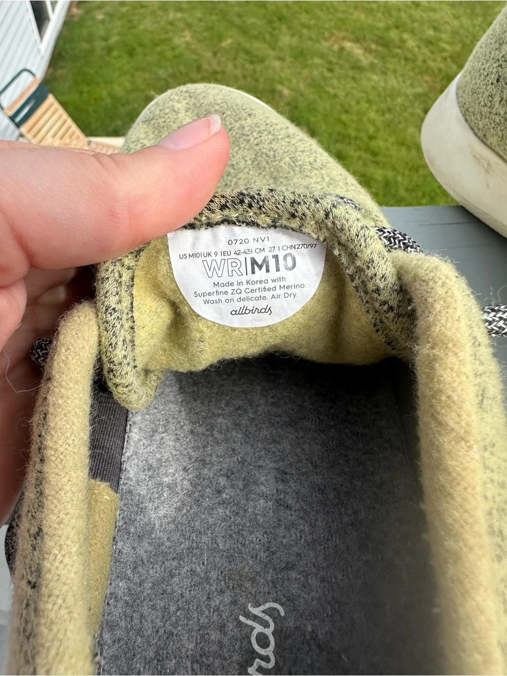 Allbirds | Men’s Asteroid Green Wool Runner Shoes | Size 10
